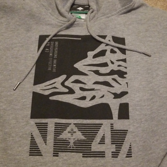 LRG Pullover Hoodie - Picture 2 of 3